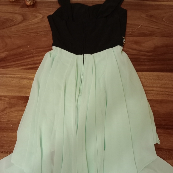 Cocktail dress - Picture 3 of 4